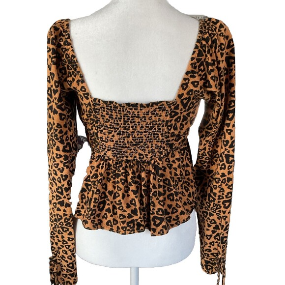 Urban Outfitters Women’s Cropped Cheetah Top  Size M.     LTOP575 - Picture 4 of 7